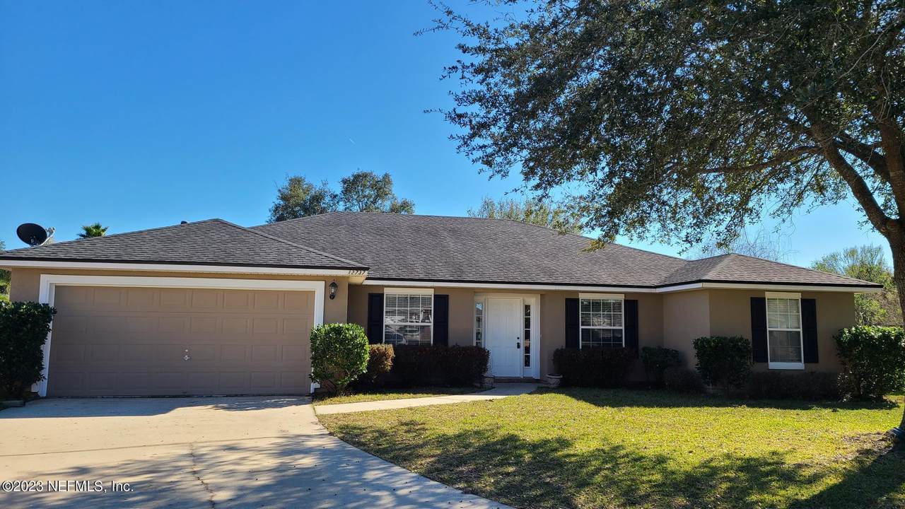 12737 Chandler View Ct - Photo 1