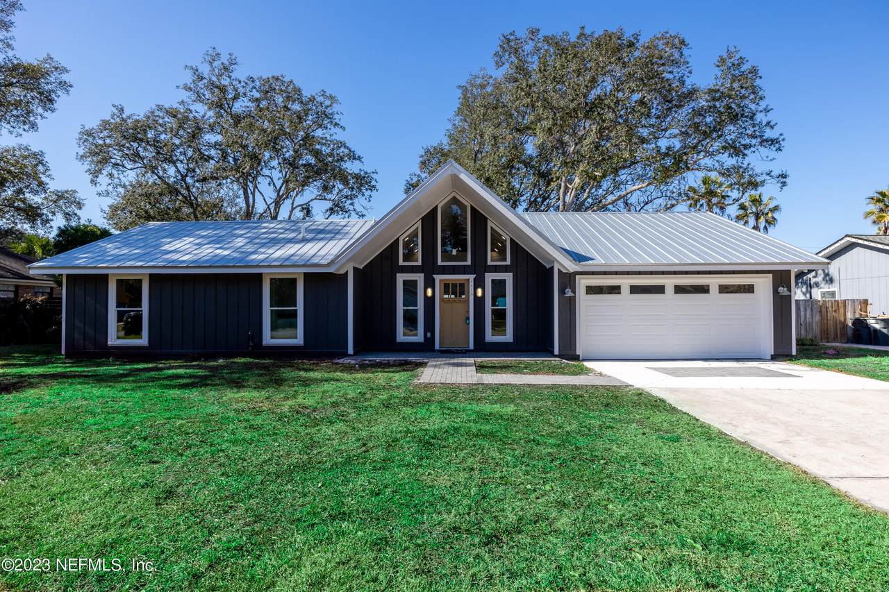 1116 Hamlet Ct - Photo 1