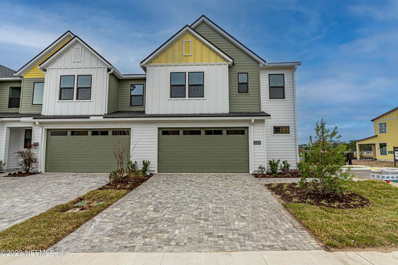 11371 Newtonian Blvd - Photo 1