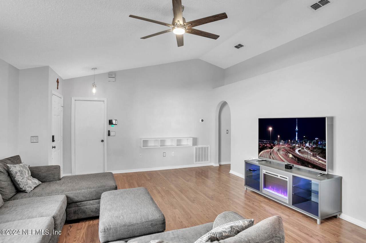 3434 Talisman Drive, Middleburg, FL 32068 (MLS 2002199) United Real