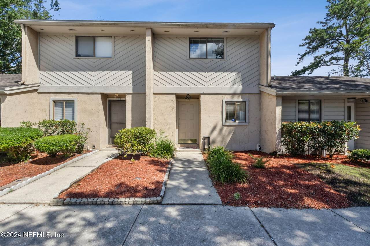 3801 Crown Point Road - Photo 1