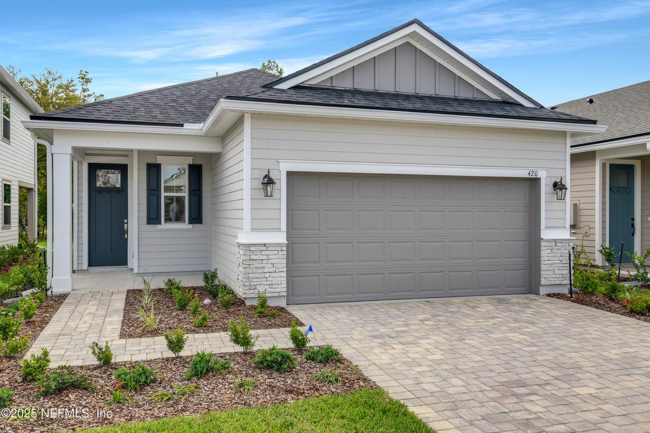 420 Cedar Elm Way - Photo 1