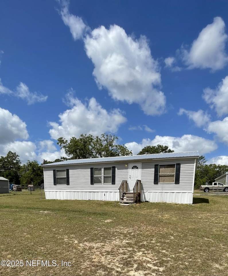 121 Keuka Road - Photo 1