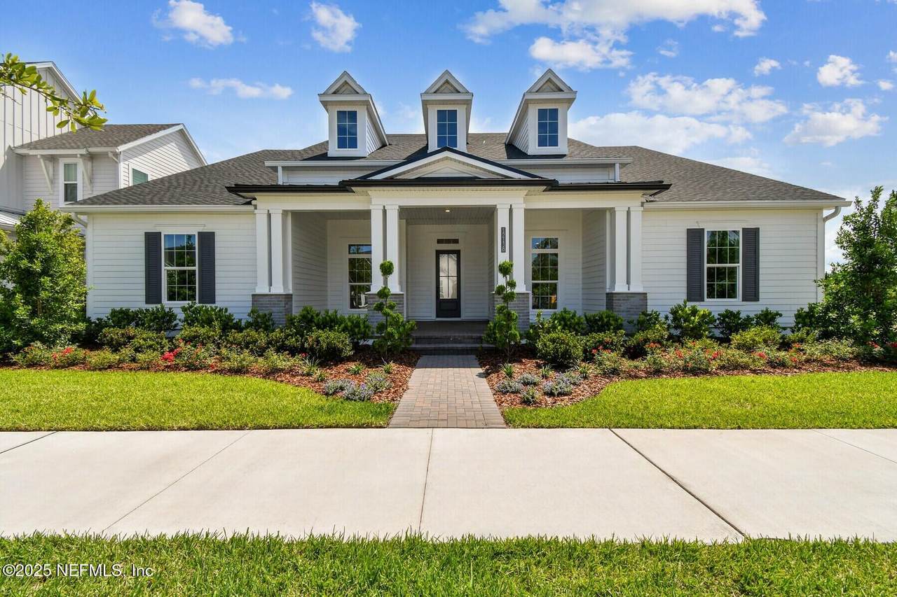 12138 Stillwood Pnes Boulevard - Photo 1