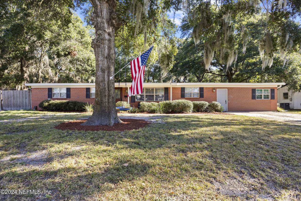 3751 Cavanaugh Drive - Photo 1