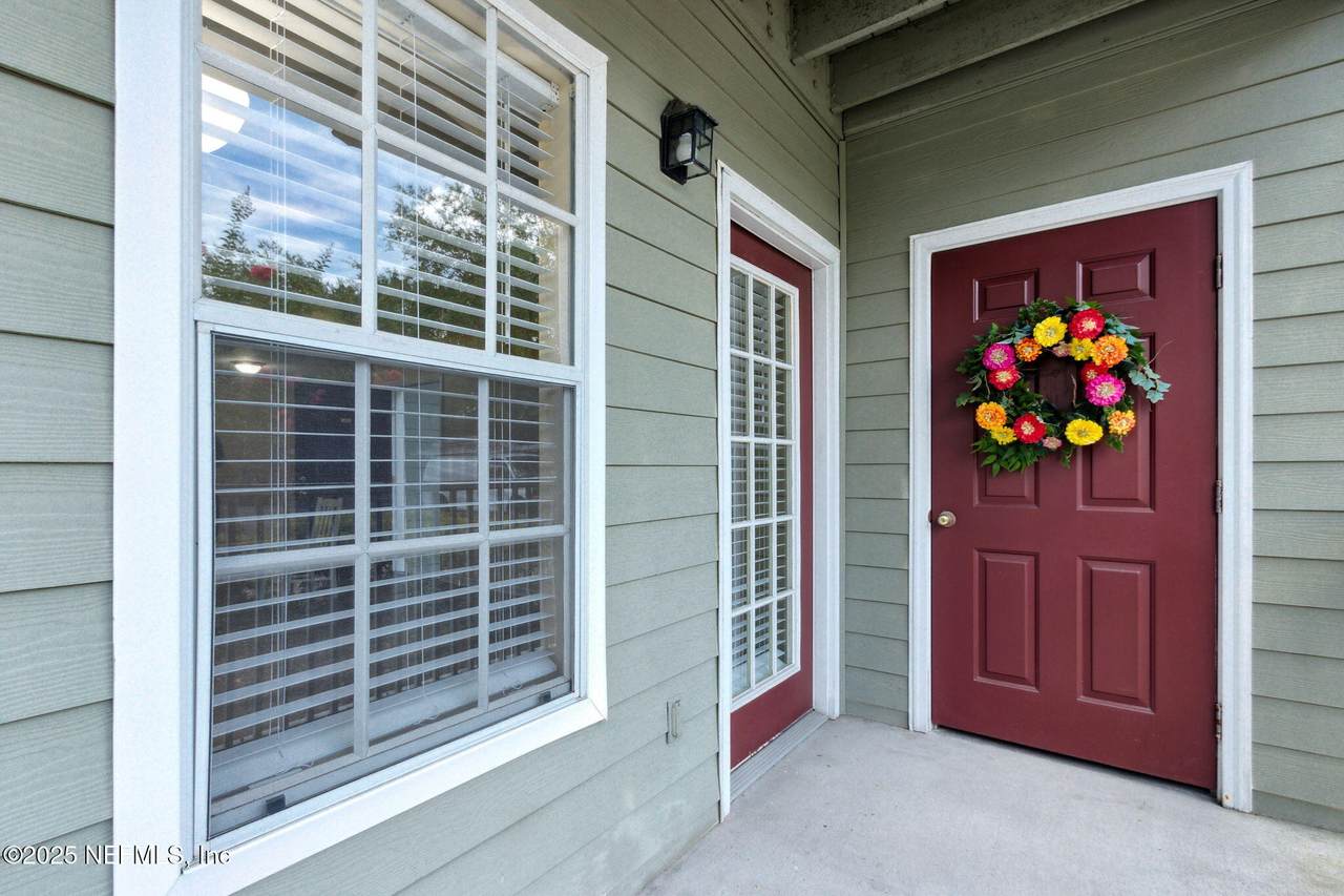 31010 Paradise Cmns - Photo 1