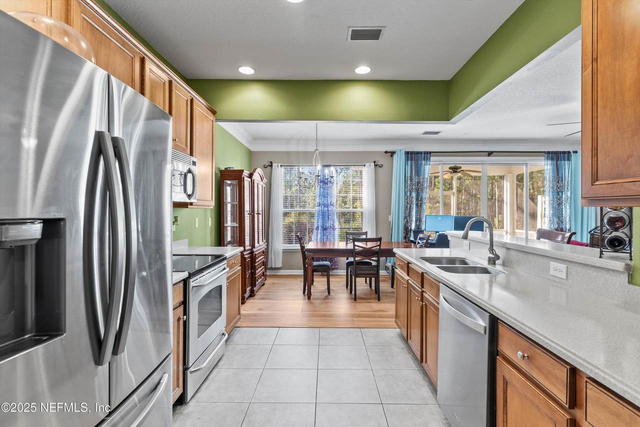 6415 Autumn Berry Circle - Photo 1