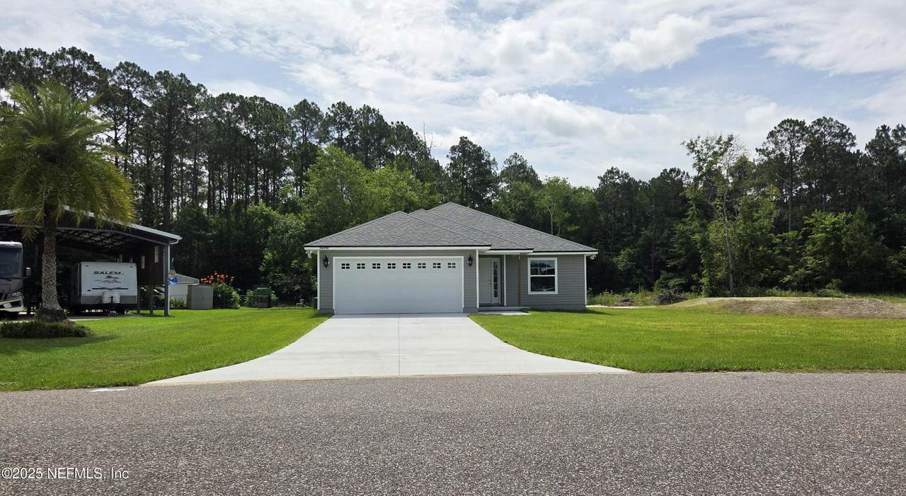 54356 Jamie Drive - Photo 1