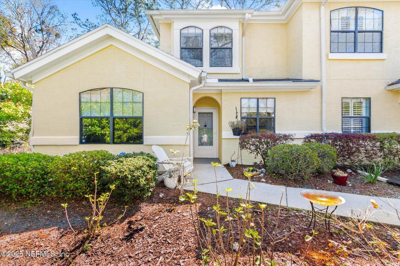4811 Serena Circle - Photo 1