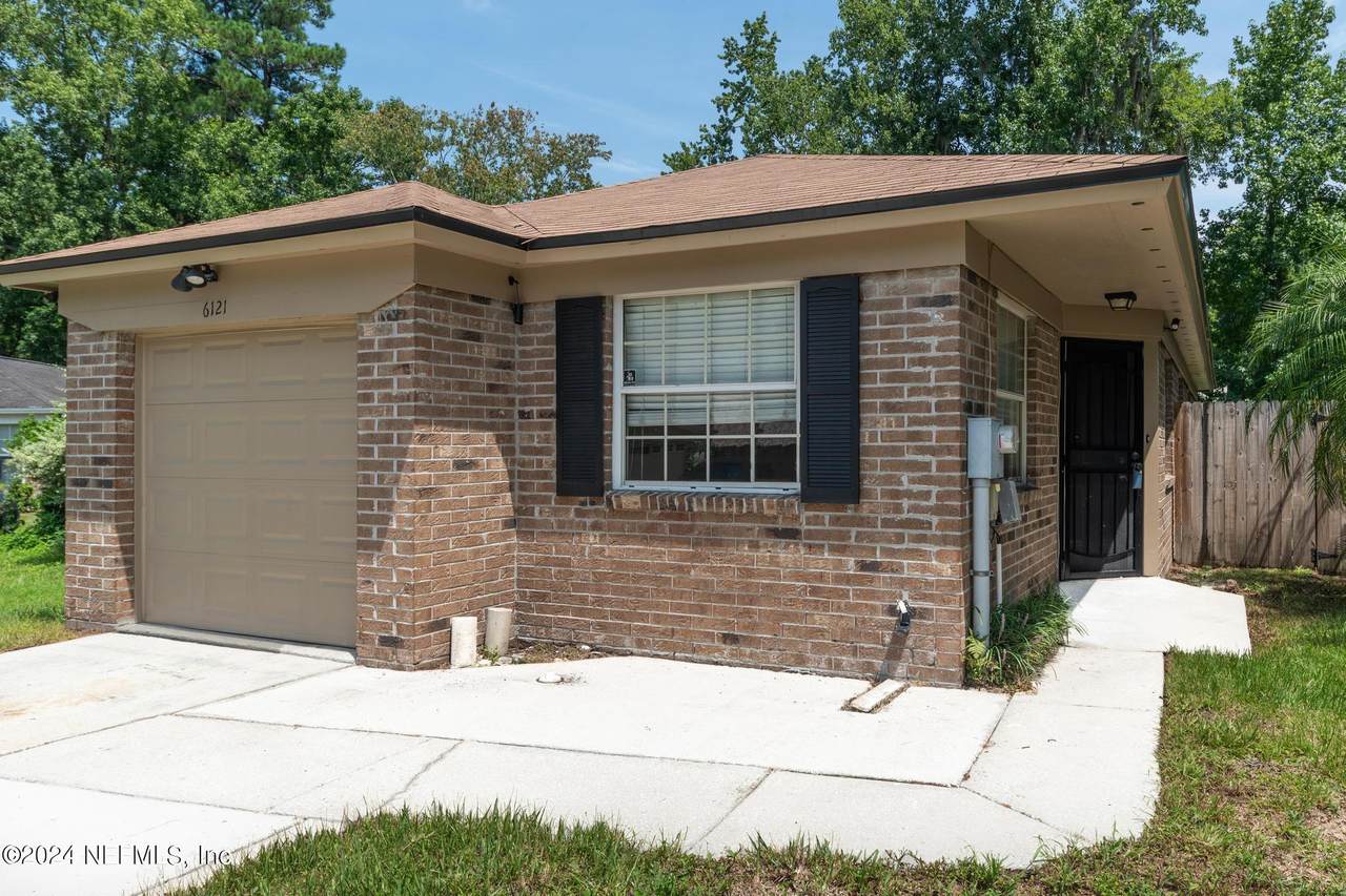 6121 Key Hollow Court - Photo 1