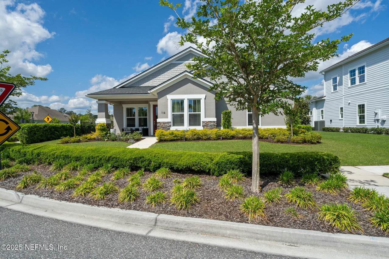 114 Fremont Avenue - Photo 1