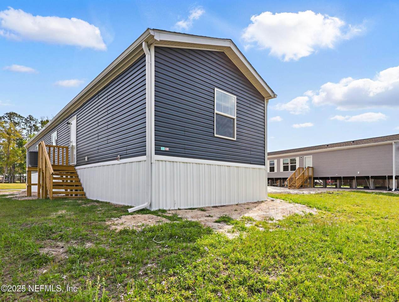 285 Tarpon Boulevard - Photo 1