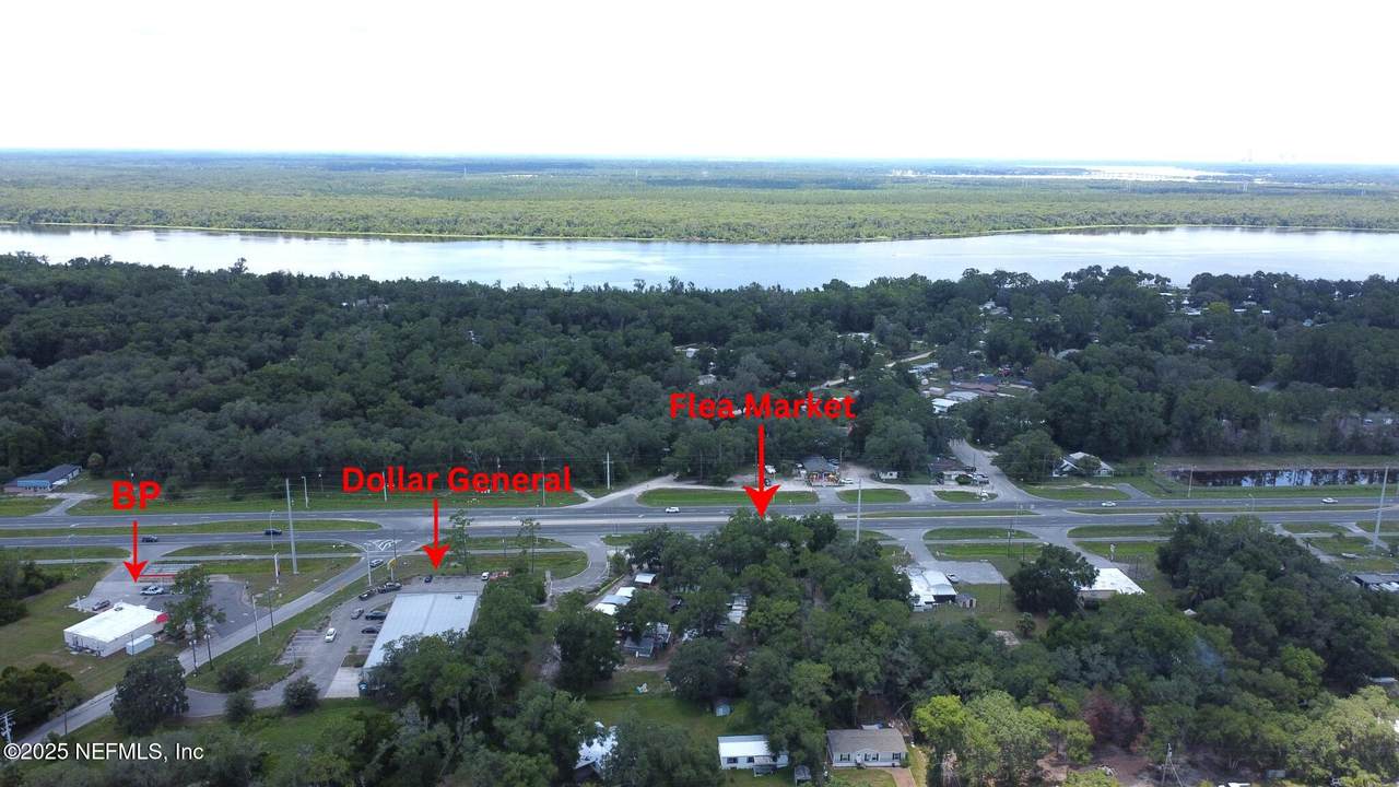 736 S Highway 17 - Photo 1
