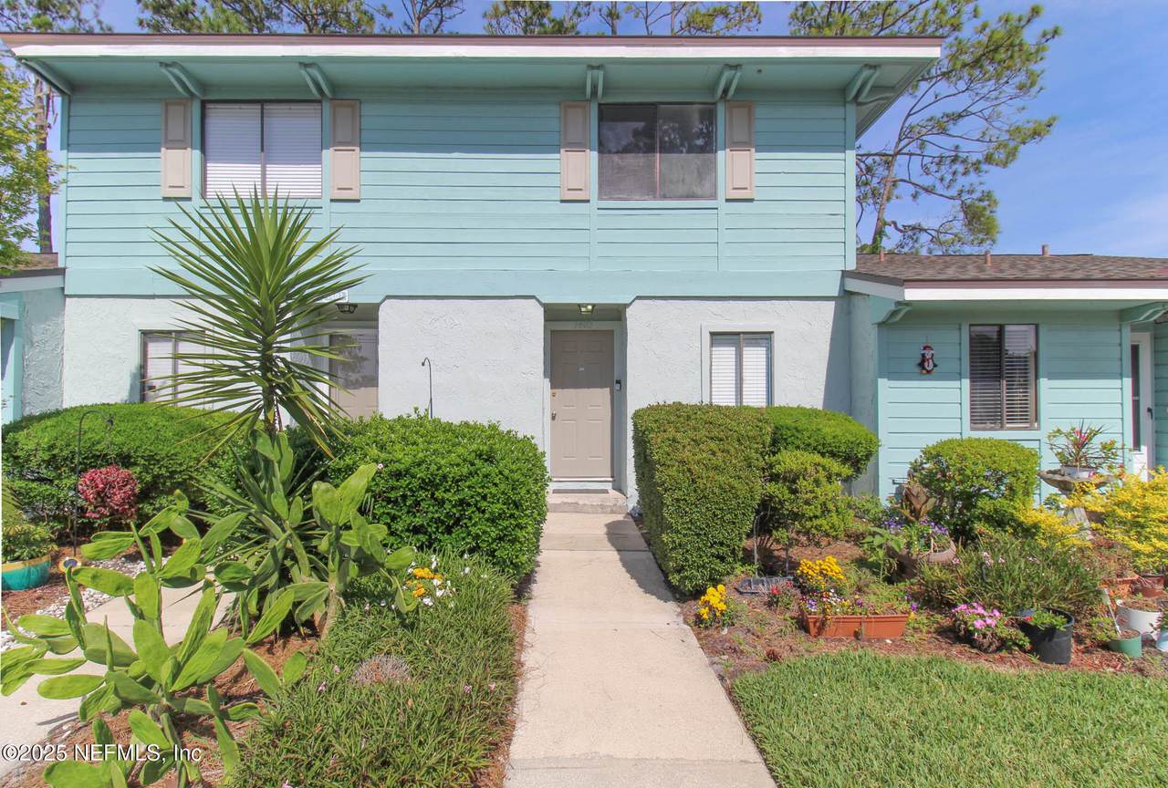 1403 Marsh Cove Court - Photo 1