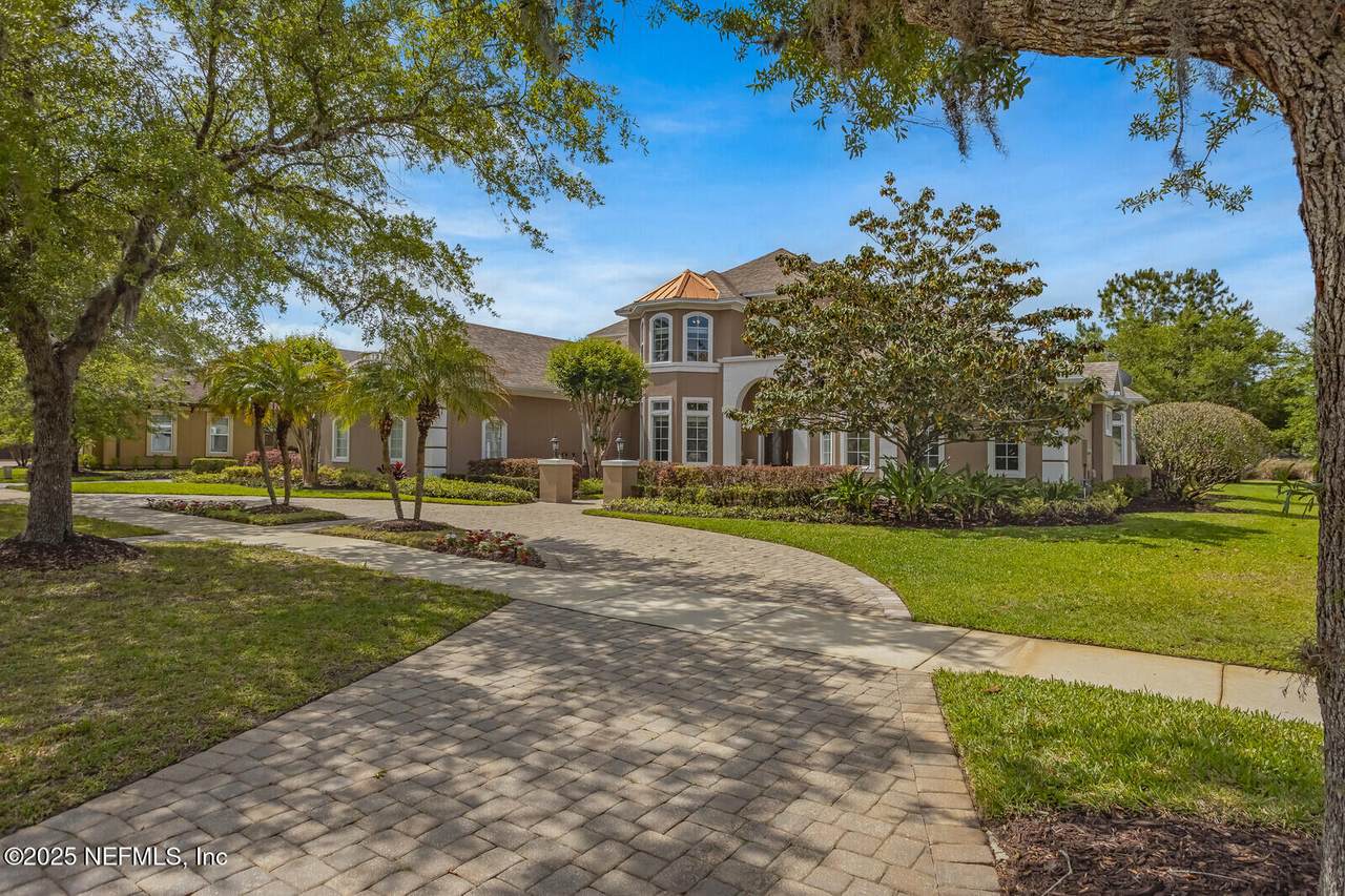 2624 Oakgrove Avenue - Photo 1