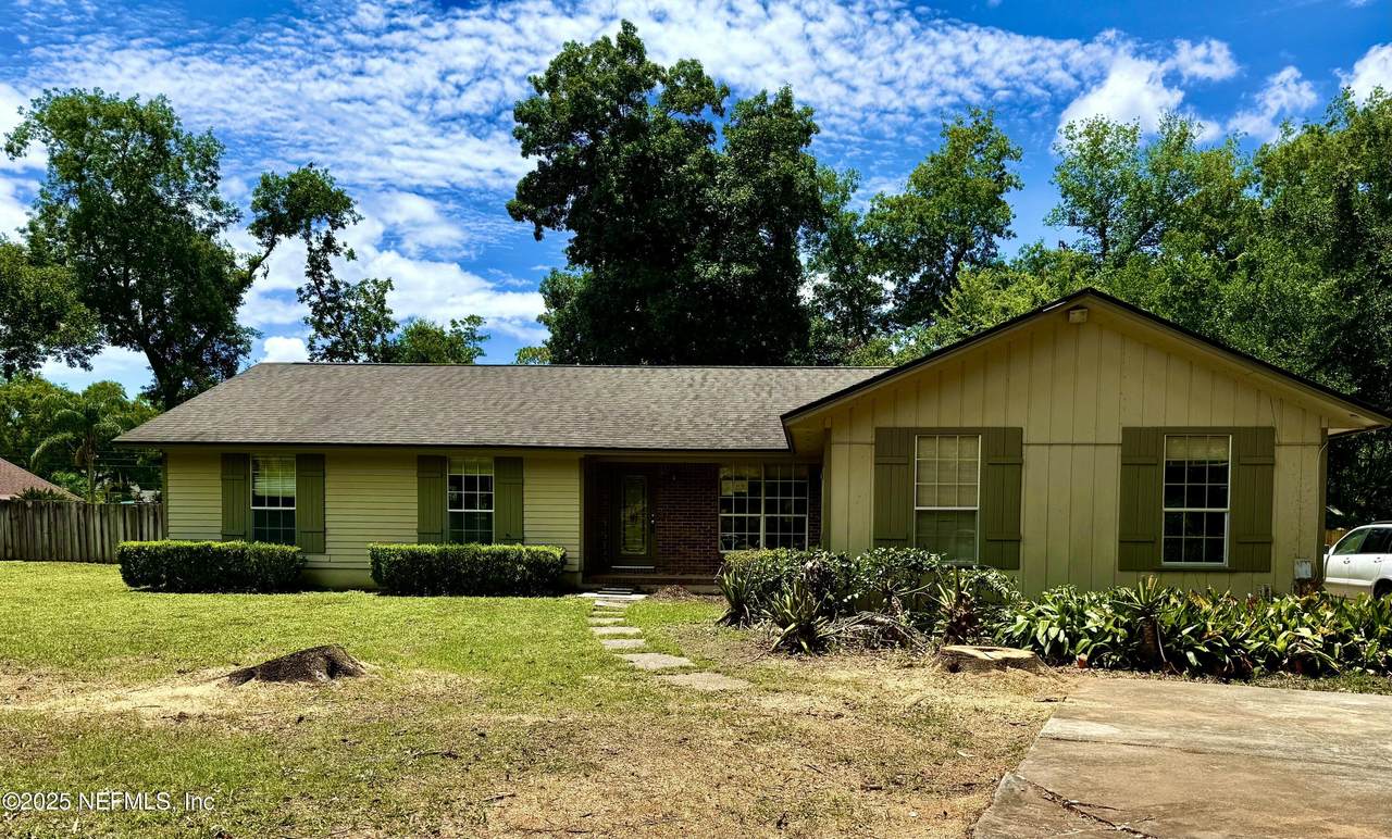 2235 Hunterwood Court - Photo 1