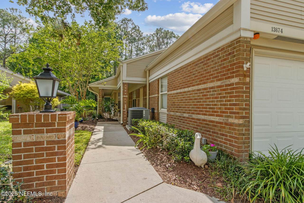 13674 Wm Davis Parkway - Photo 1