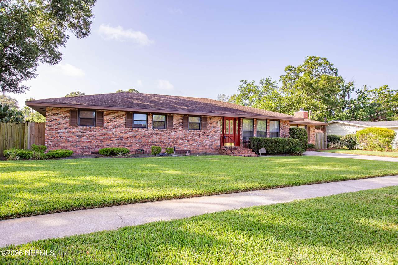 3344 Queen Ann Lane - Photo 1