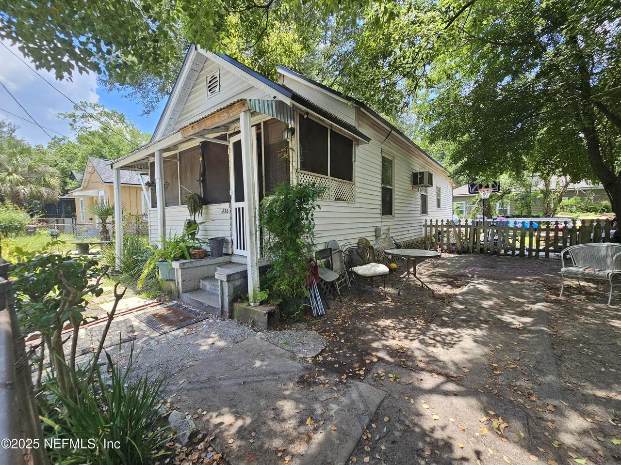 1686 2ND Street - Photo 1