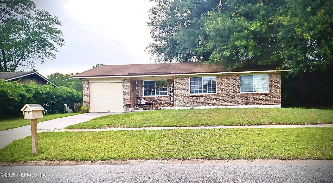 1030 Perkins Place - Photo 1
