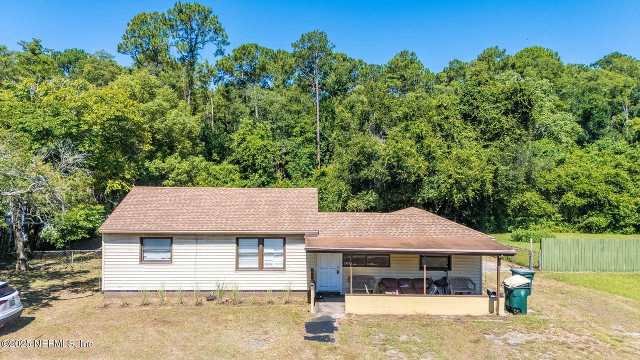 2554 Peach Drive - Photo 1