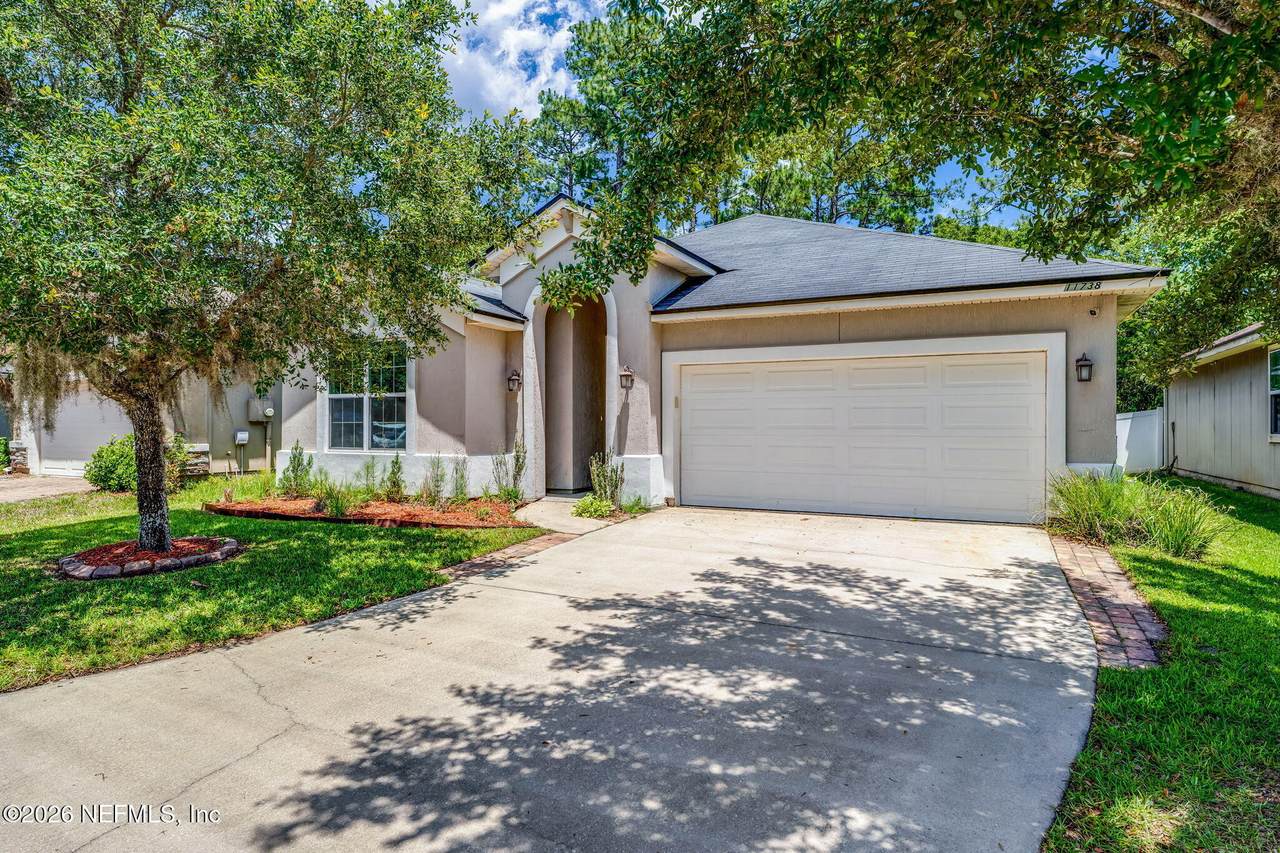 11738 Lake Bend Circle - Photo 1
