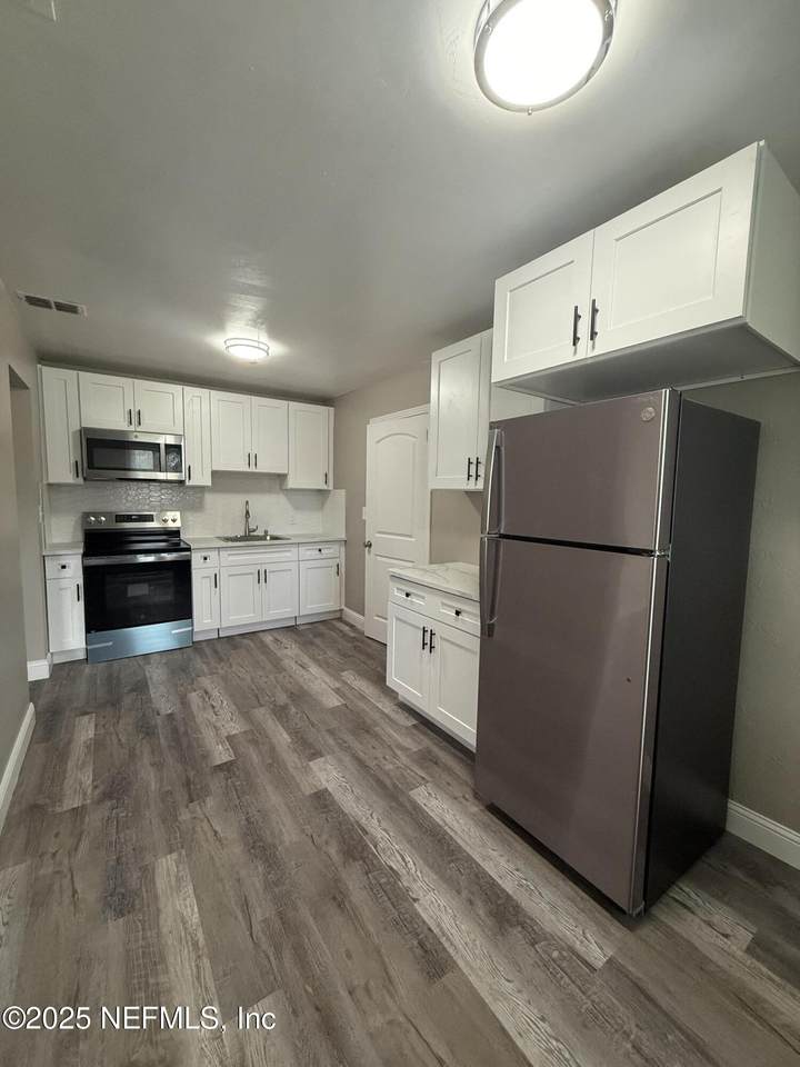 6946 West Virginia Ave. Avenue - Photo 1