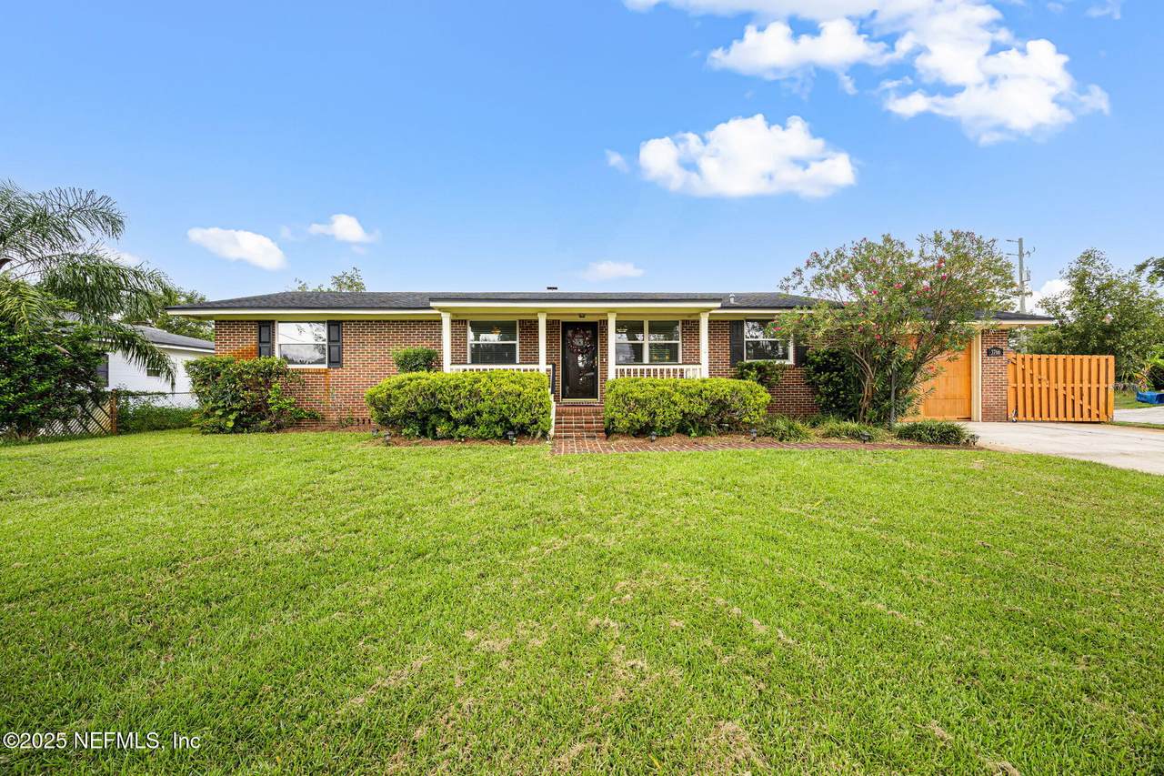 3766 Cedarcrest Drive - Photo 1