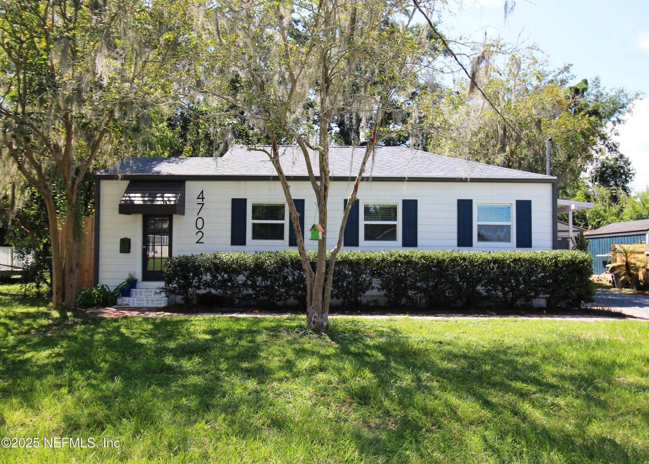 4702 Cedarwood Road - Photo 1