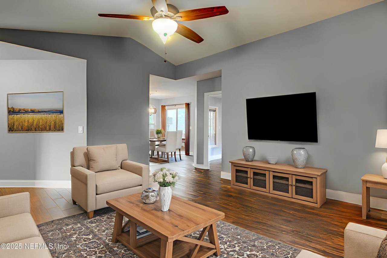 1655 The Greens Way - Photo 1