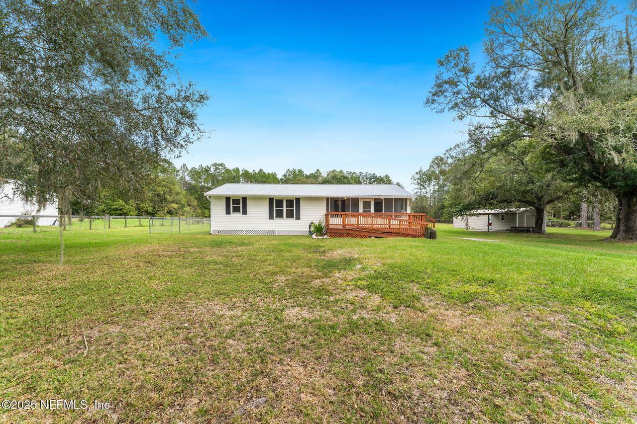 13529 21ST Avenue - Photo 1