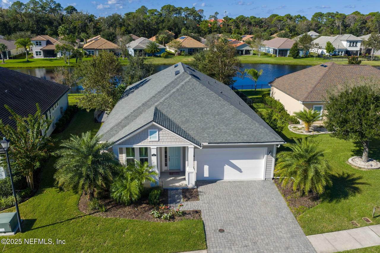 211 Pintoresco Drive - Photo 1