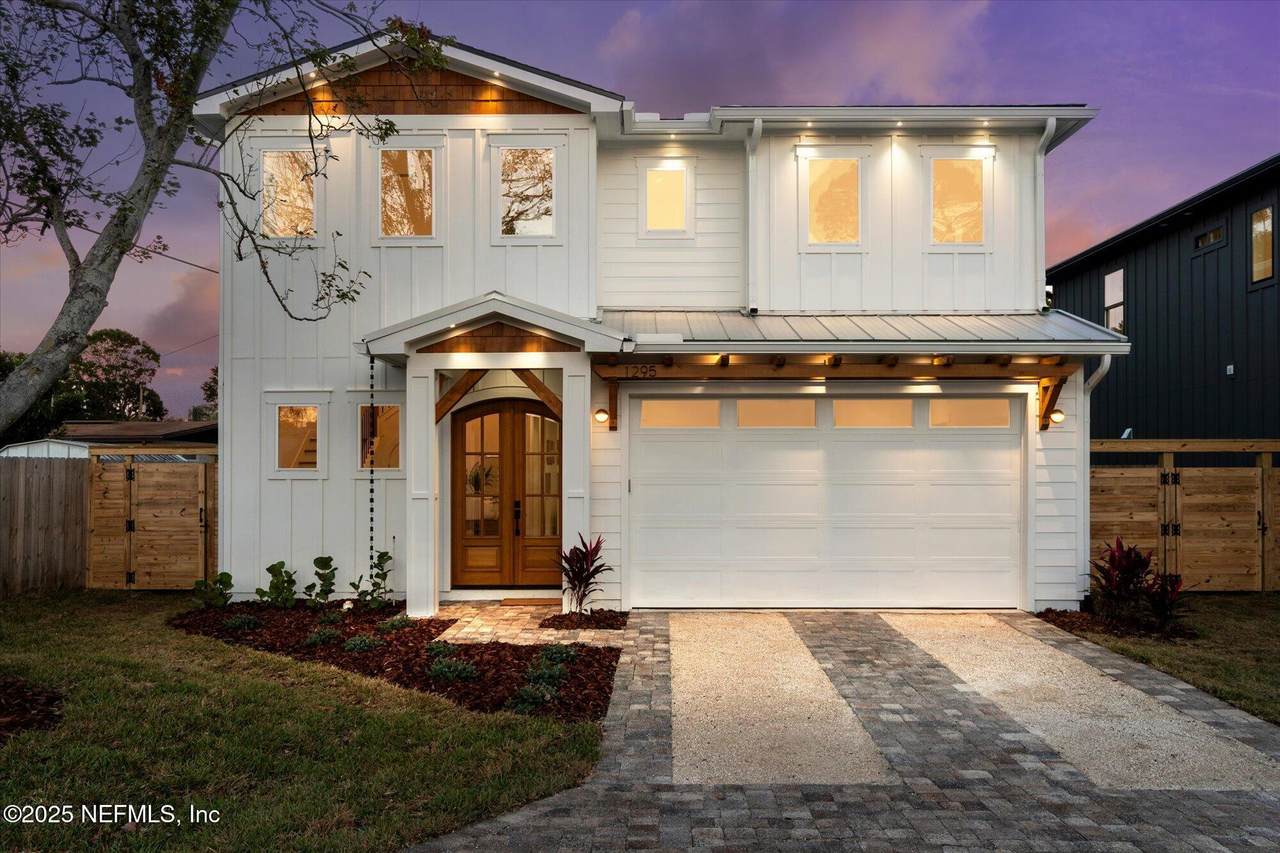 1295 13TH Street - Photo 1