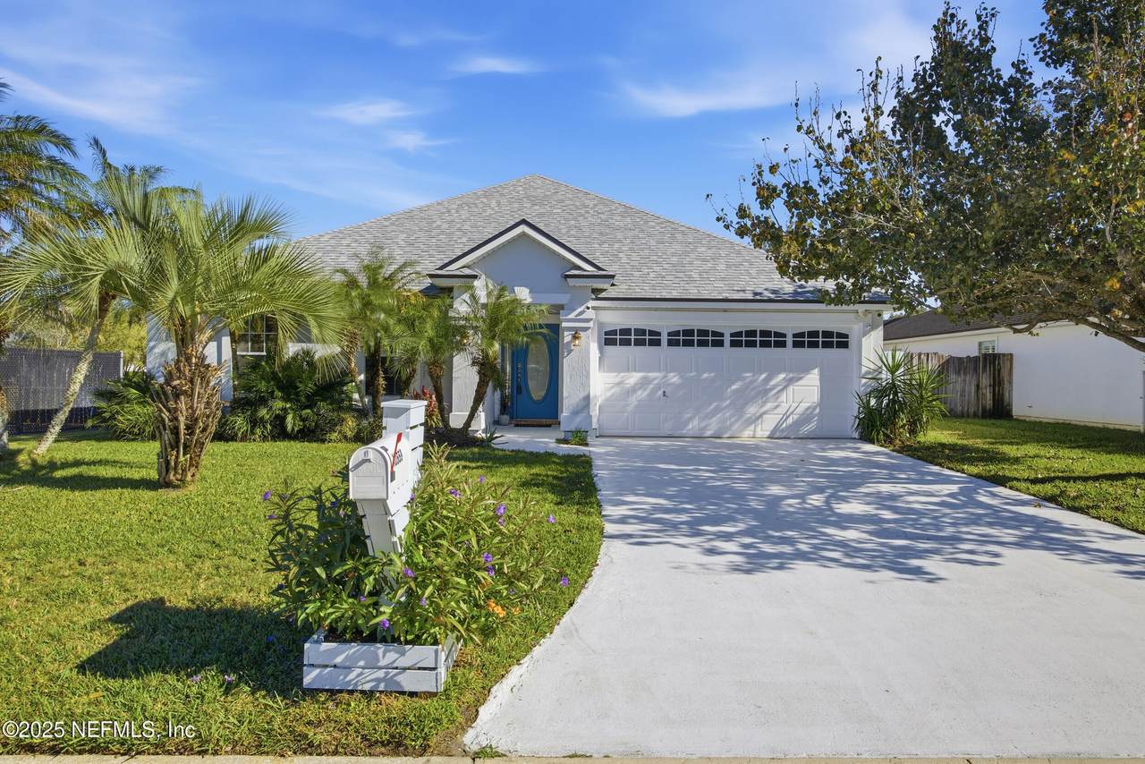 12559 Lake Gardens Drive - Photo 1