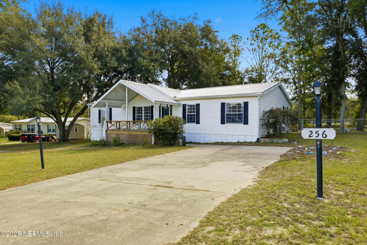 256 Kensington Lane - Photo 1