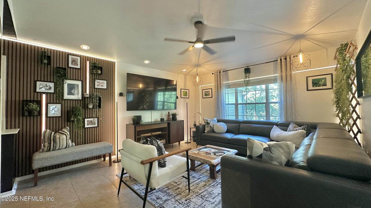 7800 Point Meadows Drive - Photo 1