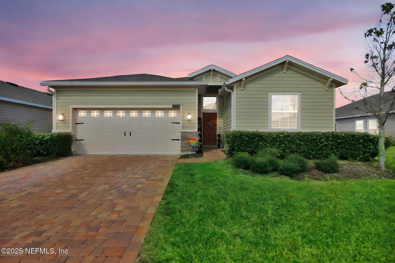 3916 Cloverdale Court - Photo 1