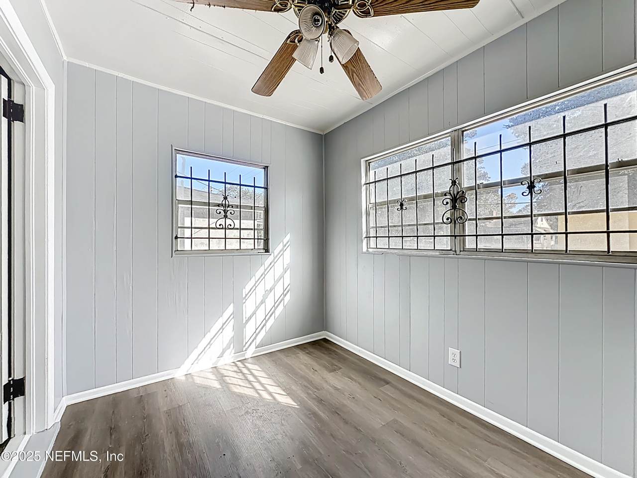 3410 Division Street - Photo 1