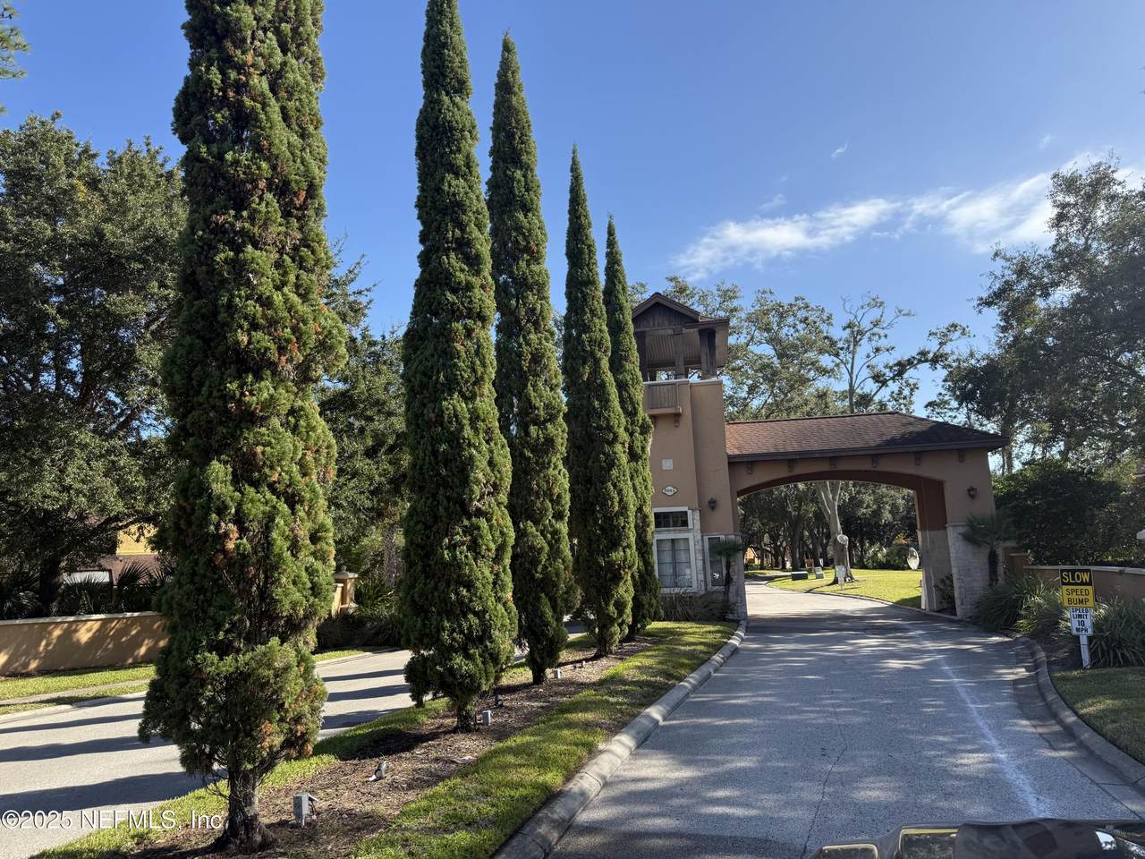 858 Shoreline Circle - Photo 1