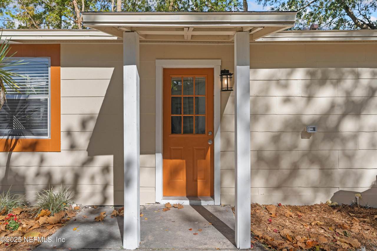 1169 Comanche Street - Photo 1