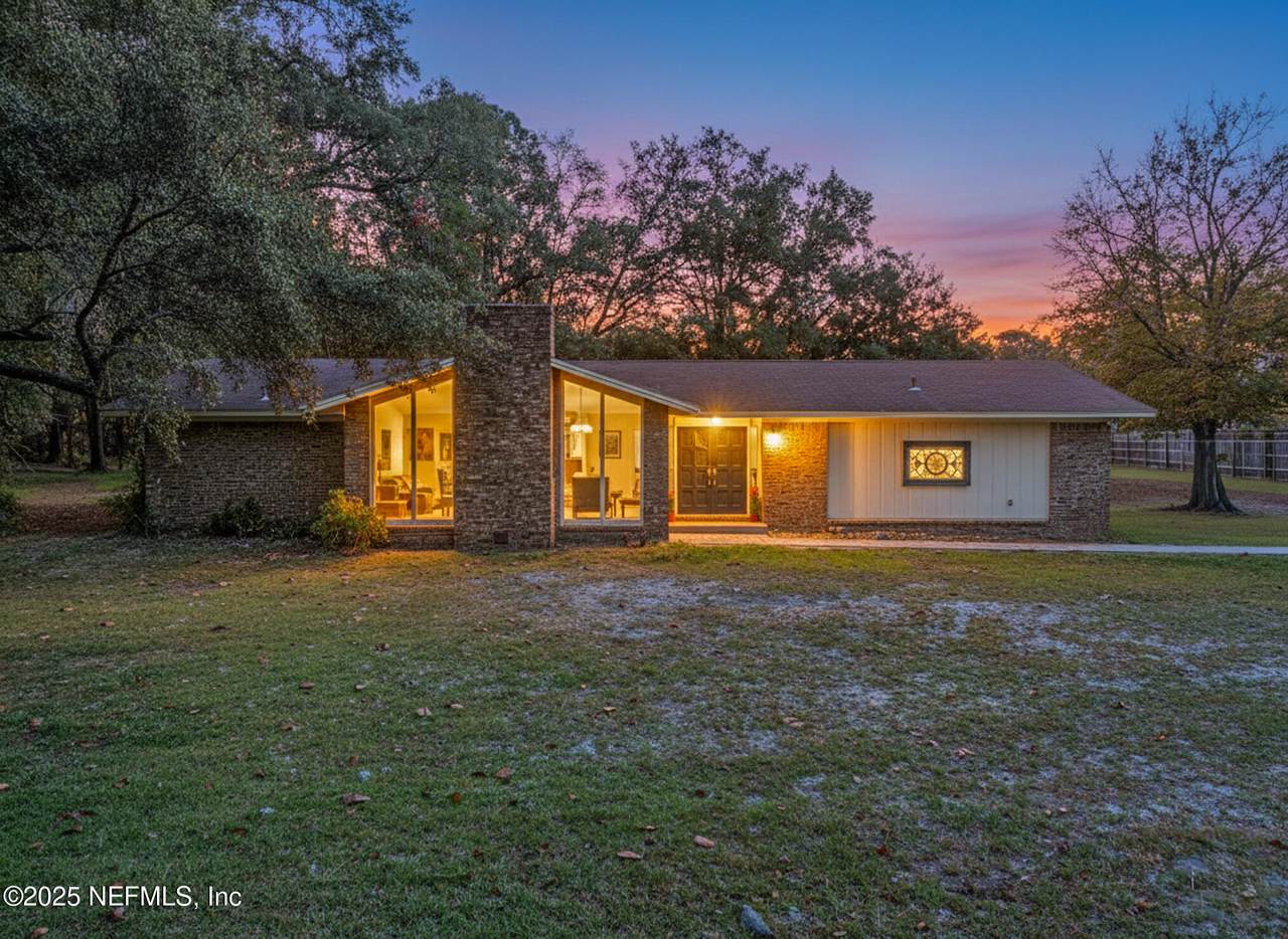 268 Arthur Moore Drive - Photo 1