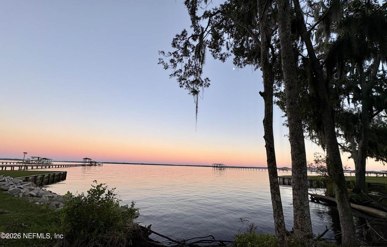 1570 River Rise Point - Photo 1