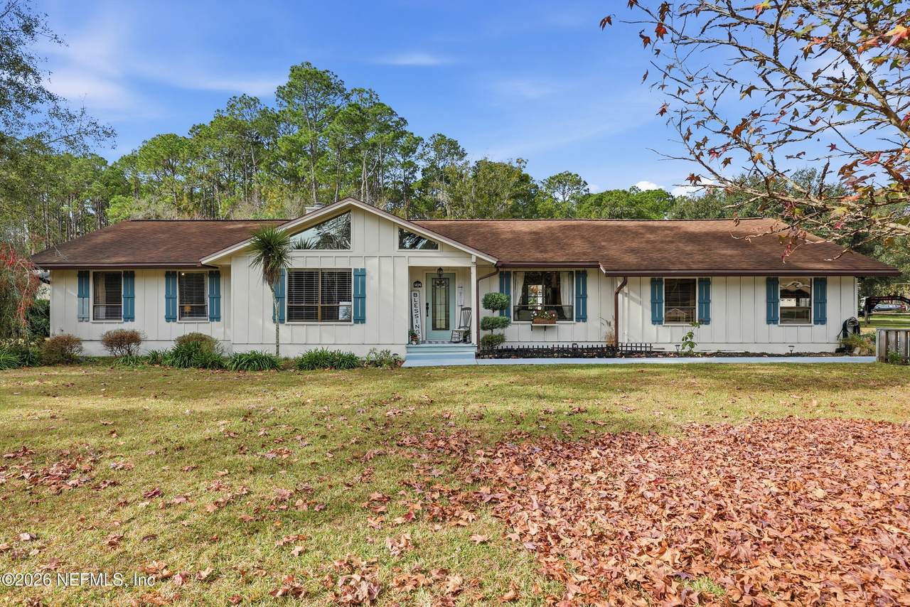 1474 Lakewood Drive - Photo 1