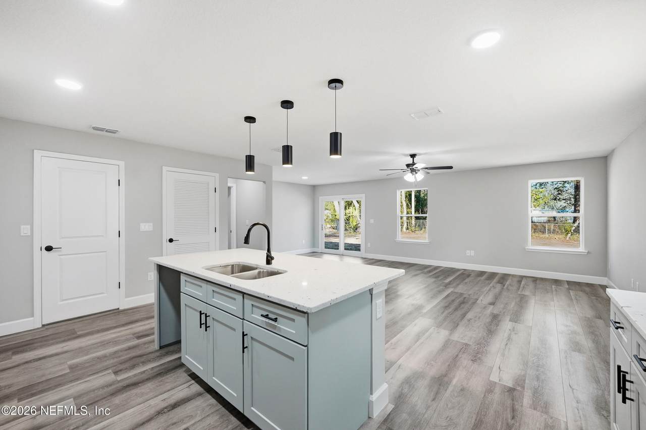 5259 Shenandoah Avenue - Photo 1