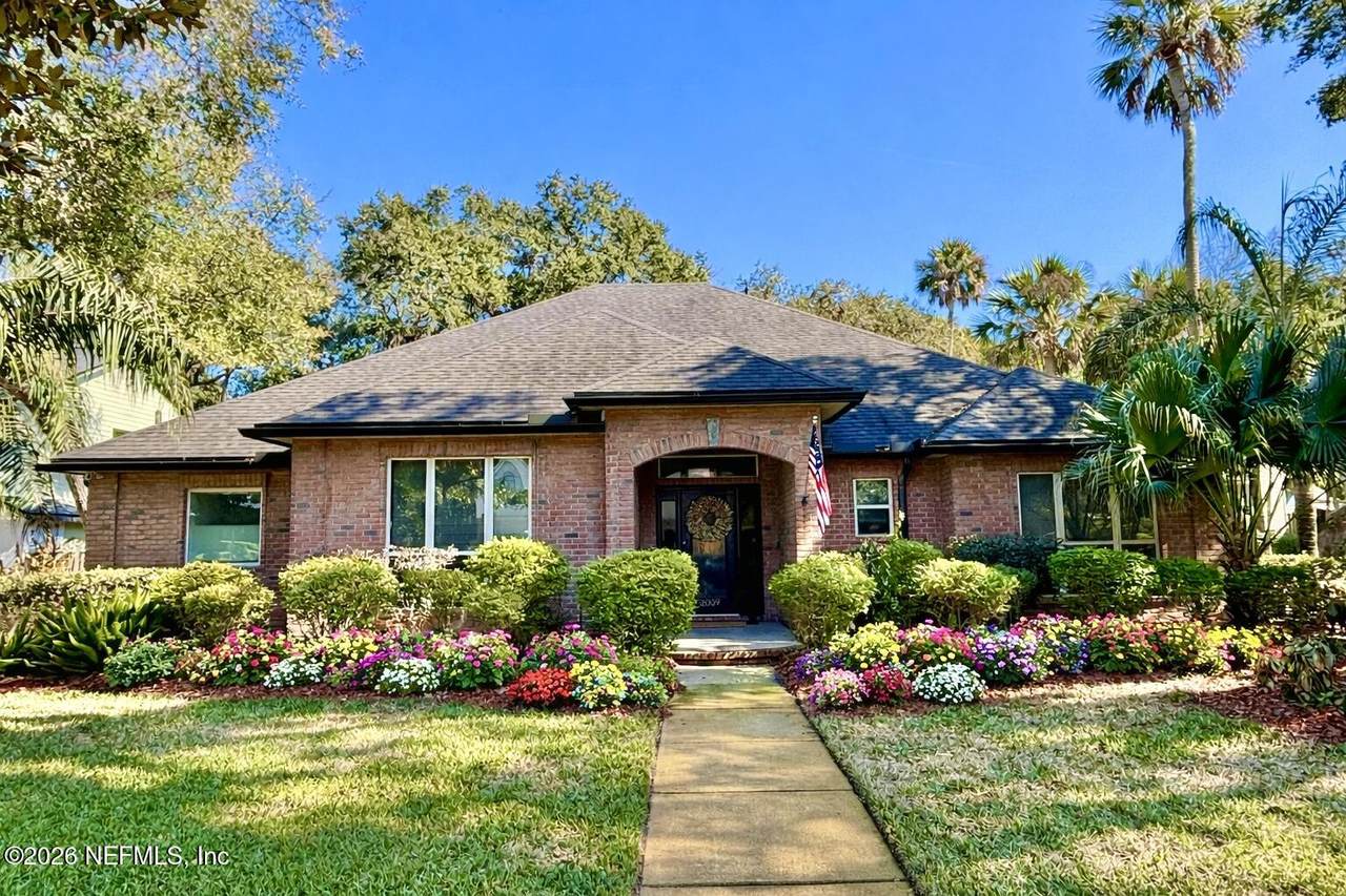 2009 Vela Norte Circle - Photo 1