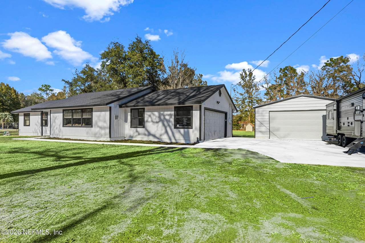2961 Beaver Avenue - Photo 1