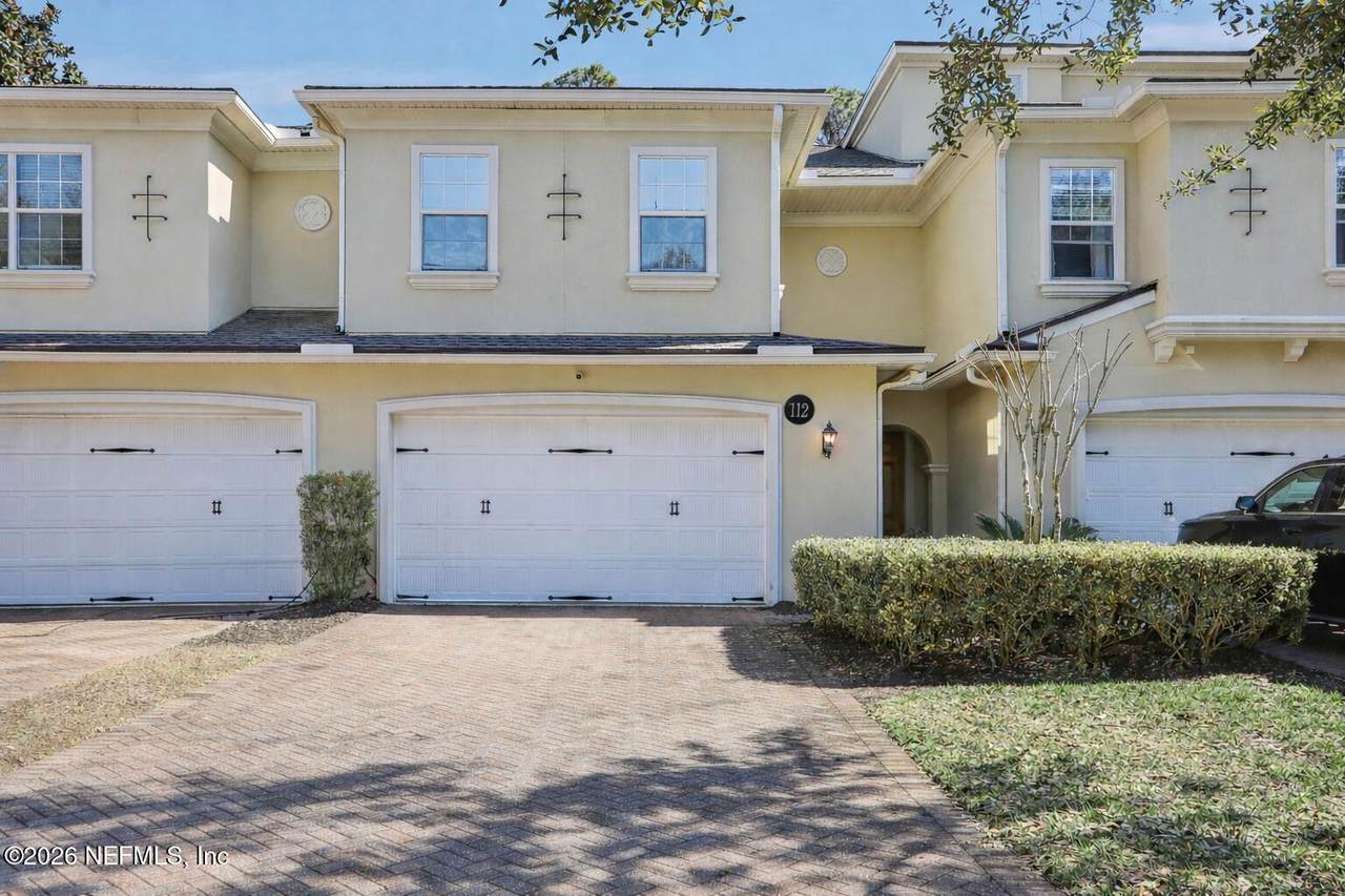 112 Oyster Bay Way - Photo 1