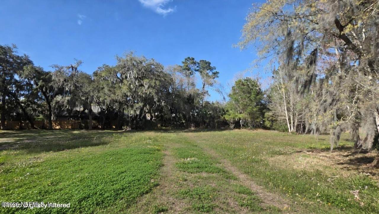 67 Walter Way - Photo 1