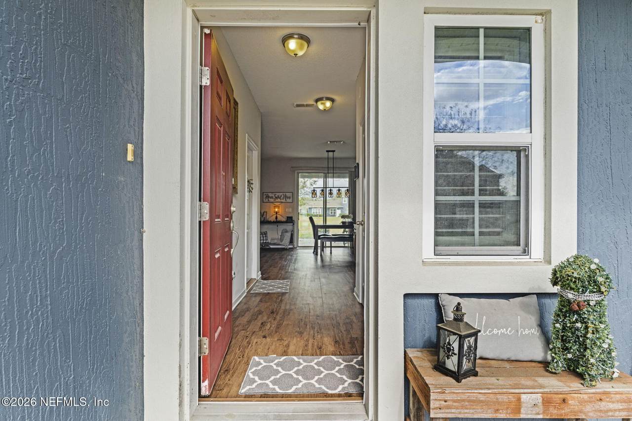 420 Southwood Way - Photo 1