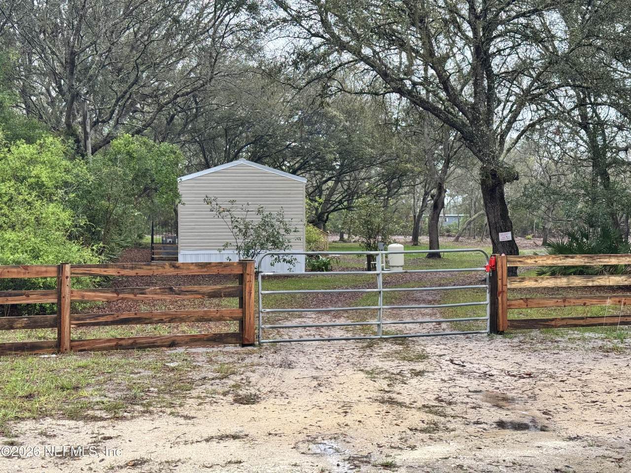 228 Browns Hammock Road - Photo 1